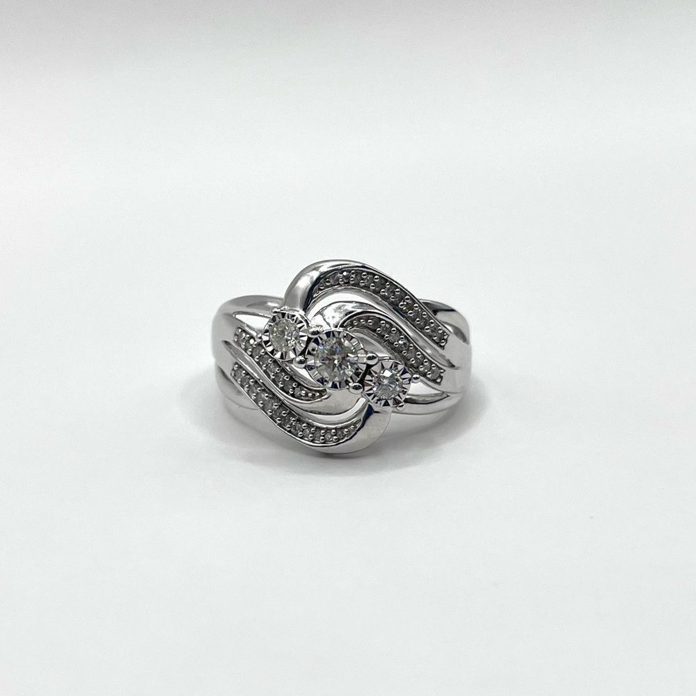0.40 CT Natural Diamond Sterling Silver Ring - Picture 4 of 8